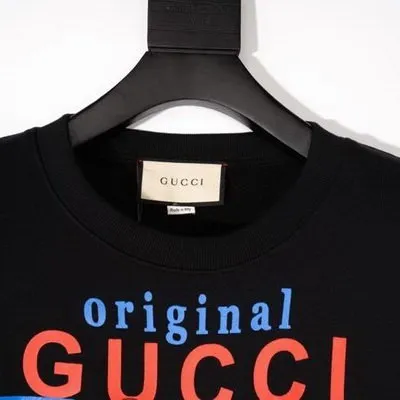 官网同步20早秋最新款-古驰Gucci 时尚休闲长袖卫衣.好质量是您的需求好品味是您该追求!!