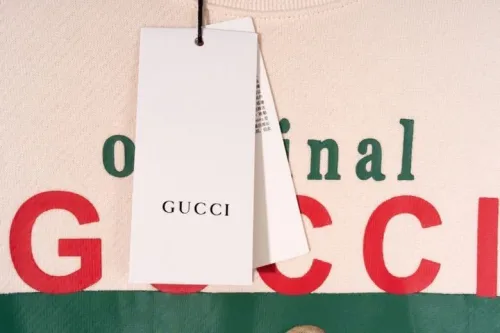 官网同步20早秋最新款-古驰Gucci 时尚休闲长袖卫衣.好质量是您的需求好品味是您该追求!!