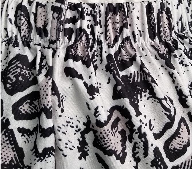 Print O-Neck Shirt and Shorts