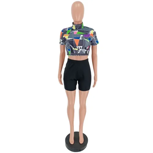 Print Colorful Crop Top and Black Shorts