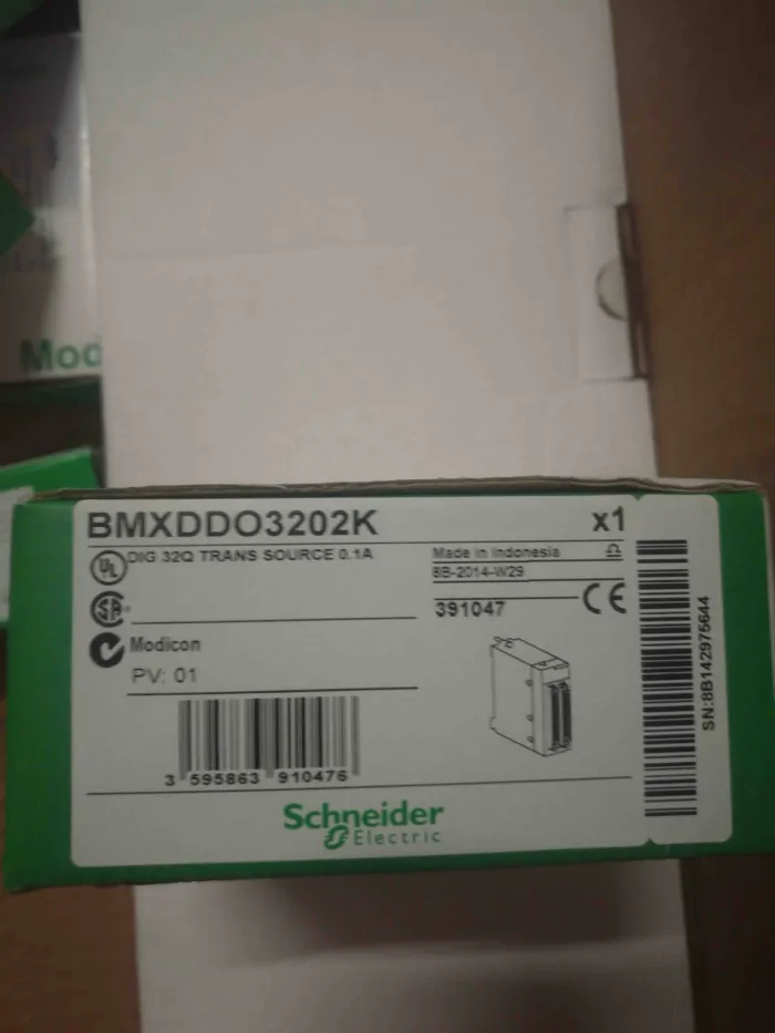BMXDDO3202K Schneider Discrete output module Original Factory Sealed New