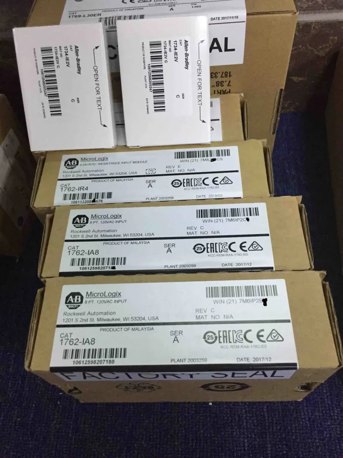 1762-IA8 Allen Bradley Original Brandy New Factory Sealed