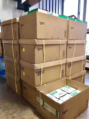 ATV320U22M2C Schneider Variable speed drive 2.2kW Brandy Original Factory Sealed New