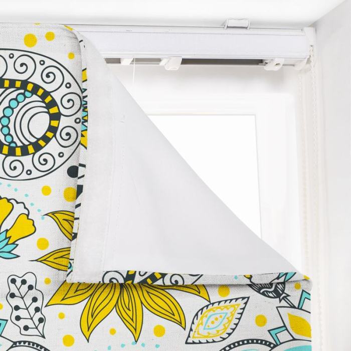 AIMEE Paisley Floral Print Polyester Linen Roman Shade