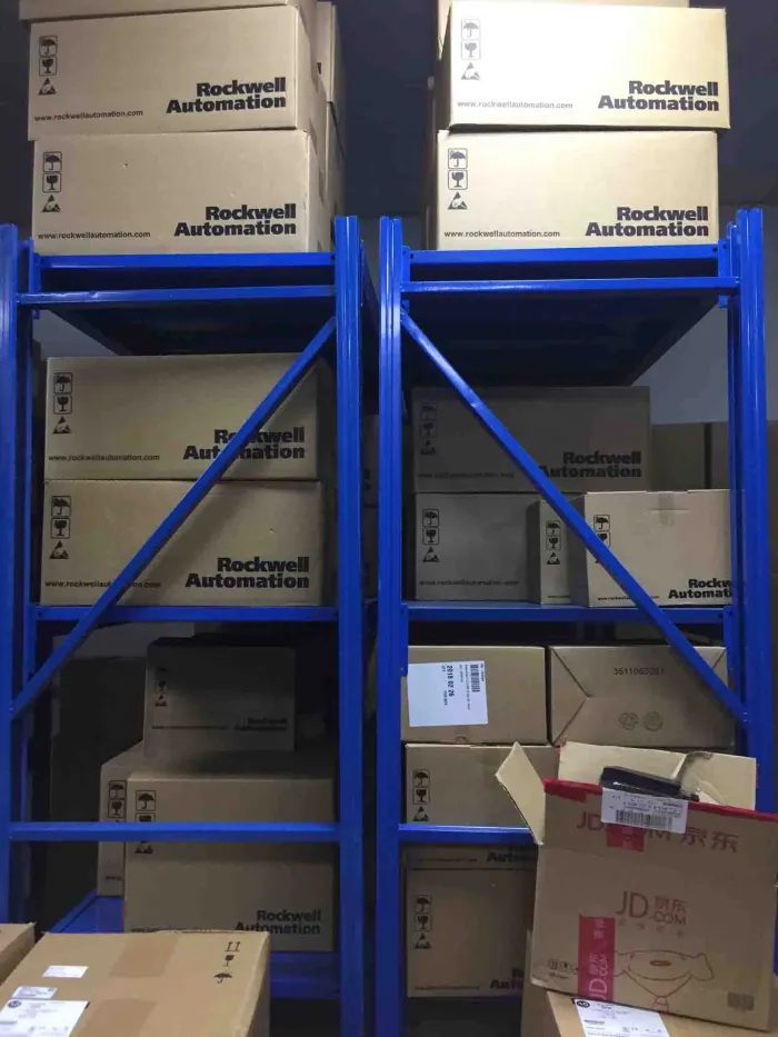 Copy New sealed 5069-IB8SK Allen BradleyCompact5000 DC Safety Input Module