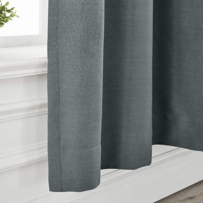 Grommet Cotton Blend Room Darkening Blackout Curtain with Liner Capri