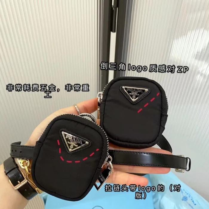 20秋季最新专柜款-普拉达Prada2020新款帅气十足短靴，洋气妞秋冬必备，简直不要太帅气，大表姐刘雯同款，各路网红明星疯抢款
