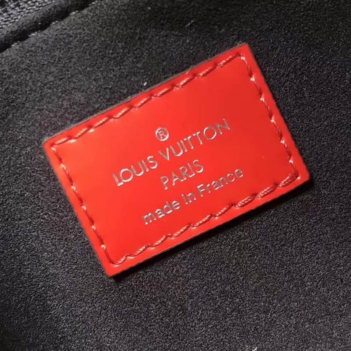 【原版皮】路易威登/LV OPEN HANDBAG ‌手‌袋，选用Epi牛皮精心裁制而成，‌缀有经典细‌节，可‌作手提，‌肩背或‌斜挎，‌款号：M55613