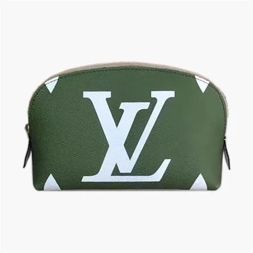 【原版皮】路易威登/LV 手包，选用两种色彩鲜明的Monogram帆布制成，缀以特大的Monogram花卉图案和LV标志，小巧别致的尺寸适合放于各种手袋，款号：M67693