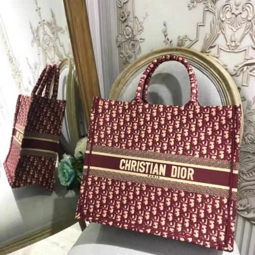 【原版皮】迪奥/Dior Tote购物袋，选用Oblique提花帆布搭配同色系牛皮皮革裁制而成，容量够大，这样出街就能把所有想带的东西都带上啦，款号：M1286【编号】M1286#D301