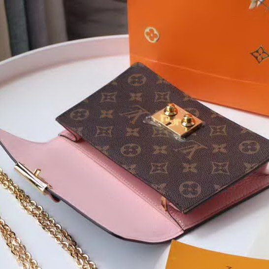 【原版皮】路易威登/LV Croisette 链条包，重新解释了花环的独特设计，波尔特福伊·花环连锁，选用后备箱里使用的达米埃帆布，染色的皮革和S摇滚制作而成，款号：M60357