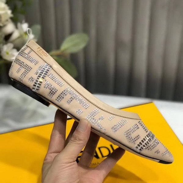 20秋季最新专柜款-芬迪Fendi2020秋季新品，鞋面是半透视纳米科技网眼布制成！水染羊皮内里垫脚，脚感超舒适！真皮大底，防滑防透潮