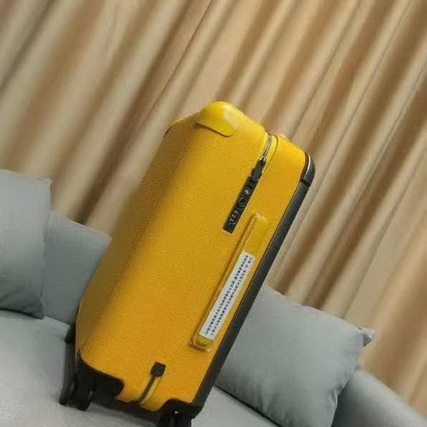 路易威登/LV 旅行箱，釆用经典水波纹系列，变色皮，铝制宽拉杆时尚大气，独特设计理念，时尚潮流，众多明星同款