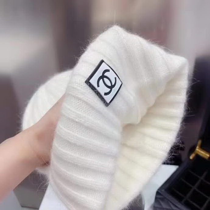 20冬季最新专柜款-Chanel秋冬新款高品质中古兔羊毛针织线帽，时尚百搭的炸街单品，弹性极佳，手感超好！粉色很嫩，嗲妹仔款！
