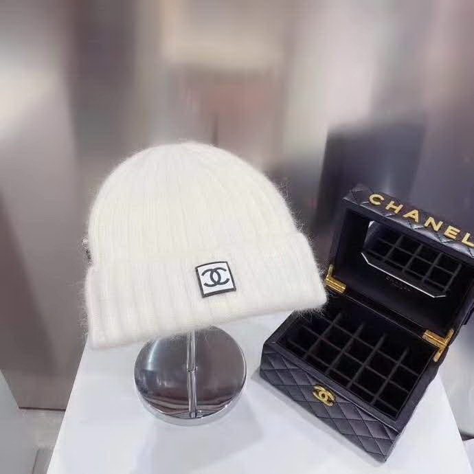 20冬季最新专柜款-Chanel秋冬新款高品质中古兔羊毛针织线帽，时尚百搭的炸街单品，弹性极佳，手感超好！粉色很嫩，嗲妹仔款！