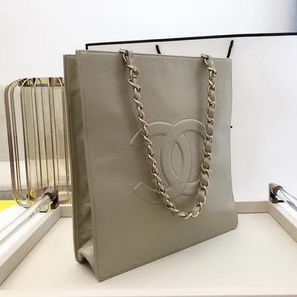 【原版皮】香奈儿/Chanel 大Logo全皮购物包，实用型设计理念，进口小牛皮，大容量，日常上班A4文件妥妥的，大小正好款式也不挑服装 ，休闲，裙装都可轻松驾驭，款号： AS1945