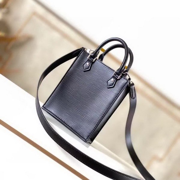 【原版皮】路易威登/LV Petit  Sac Plat手袋， Epi皮革浓缩经典设计，轻盈而充裕的构型可容纳手机等日常所需，可拆卸肩带实现手提，肩背和斜挎选择，款号：M69441
