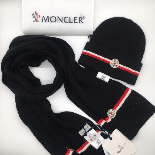 官网同步20秋季最新款-Moncler二​件套系‌列 围巾‎，帽子经‌典‎系‎列，精​致美感，精选毛线，手感超柔软，冬季必备款