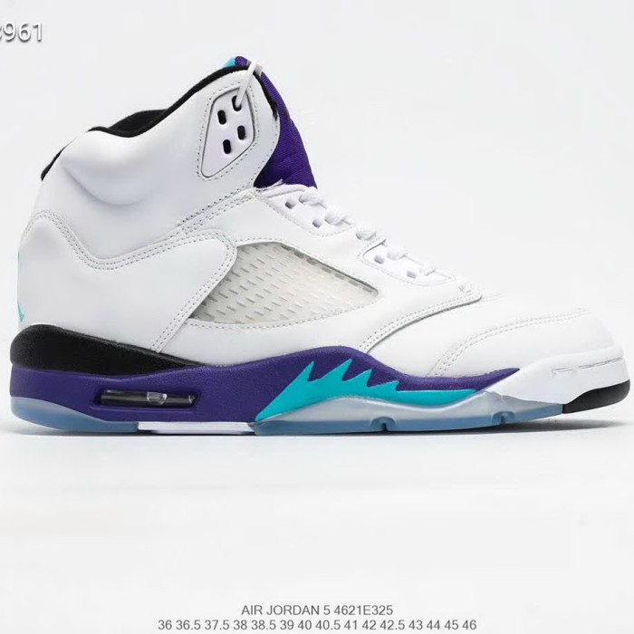 Copy 官网同步20秋季最新热销款-耐克/Nike Air Jordan 5，白紫葡萄，庆生鞋款，灵感来自于韦尔斯密斯在，新鲜王子喜事多，中上脚的未穿鞋带的Air Jordan 5 Grape