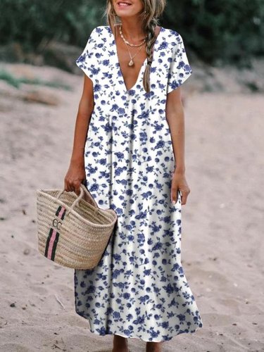 Floral-Printed Maxi Holiday Dress
