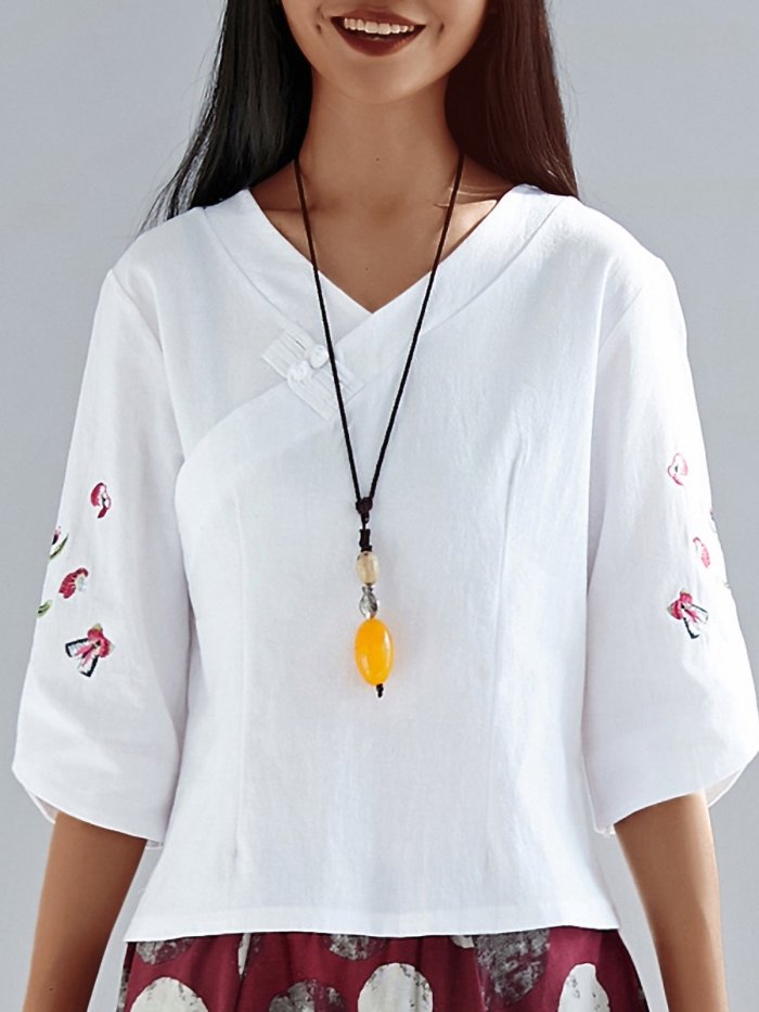 Plus Size Women Buckle 3/4 Sleeves  V-neck Loose Casual Cotton Tops