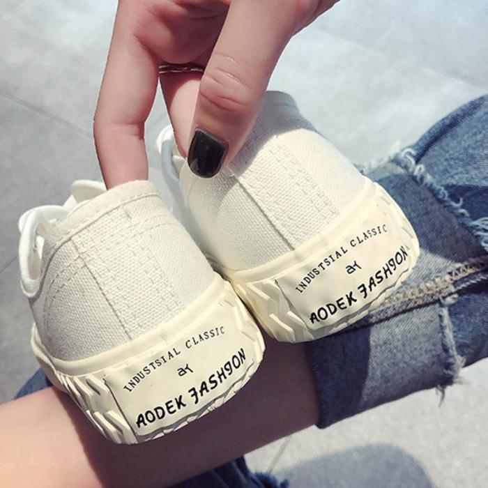 Canvas  Lace-up Flat Heel All Season Sneakers