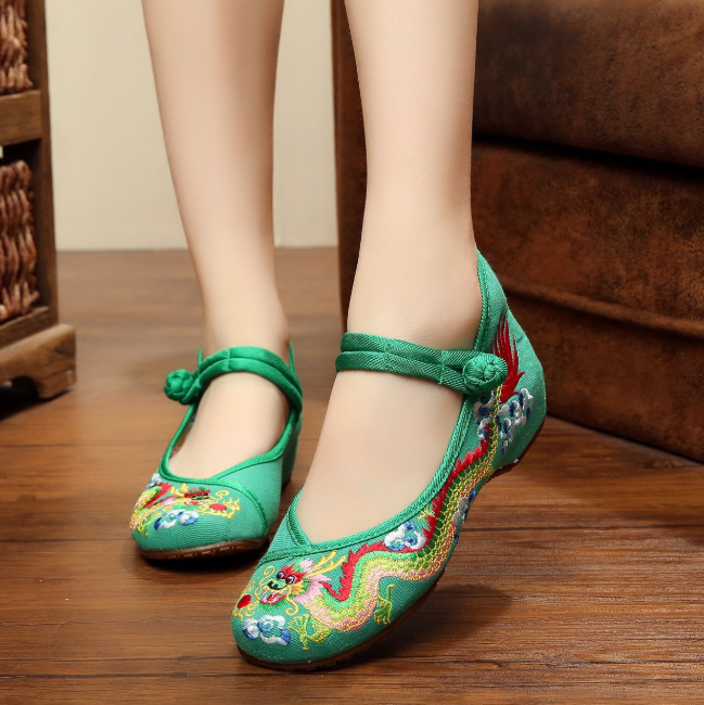 Colorful Vintage National Wind Chinese Embroidered Dragon Mary Janes Flat Shoes