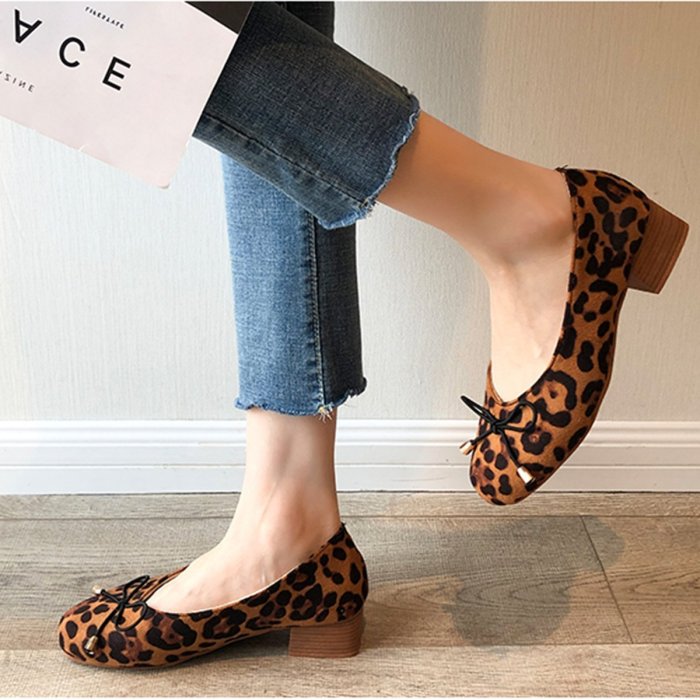 Women Leopard Chunky Heel Lace-Up Loafers