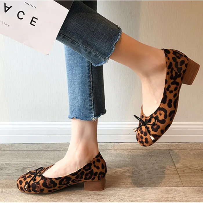 Women Leopard Chunky Heel Lace-Up Loafers