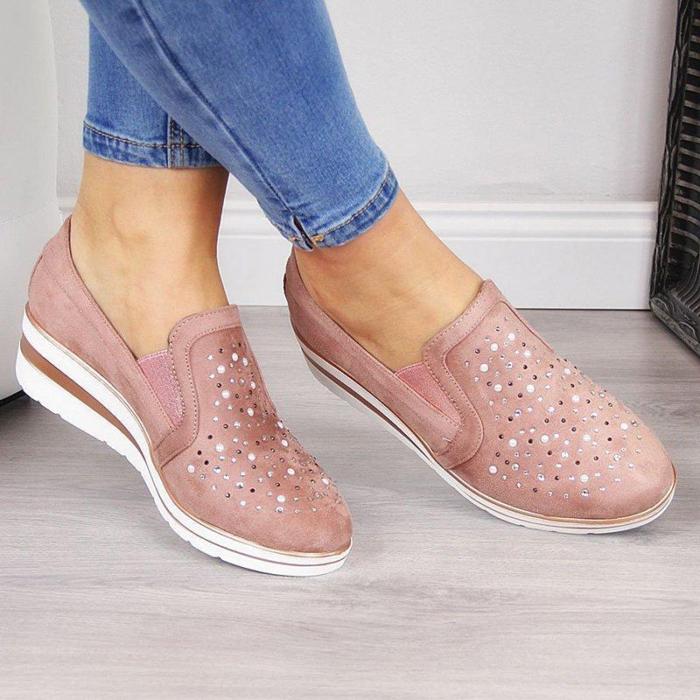 Women Comfortable Slip-on Sneaker Shoes