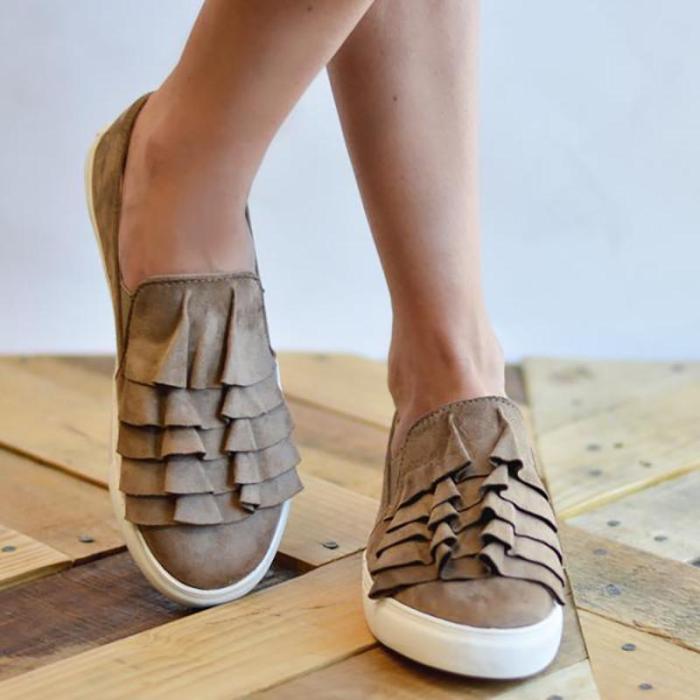 Gray Daily Flat Heel Artificial Suede All Season Ruffles Loafer