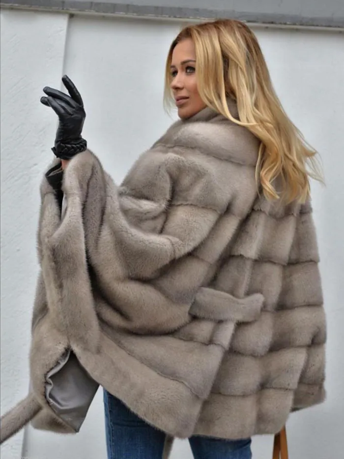 Plus Size Bats Sleeveless Faux Fur Leather Winter Parka Coat