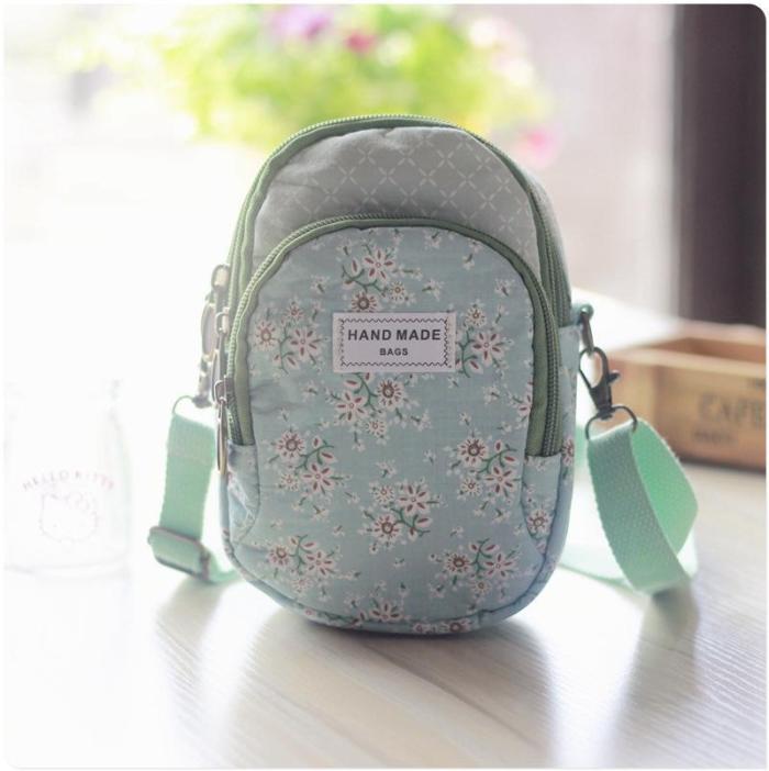 Waterproof Nylon Cell Phone Bag