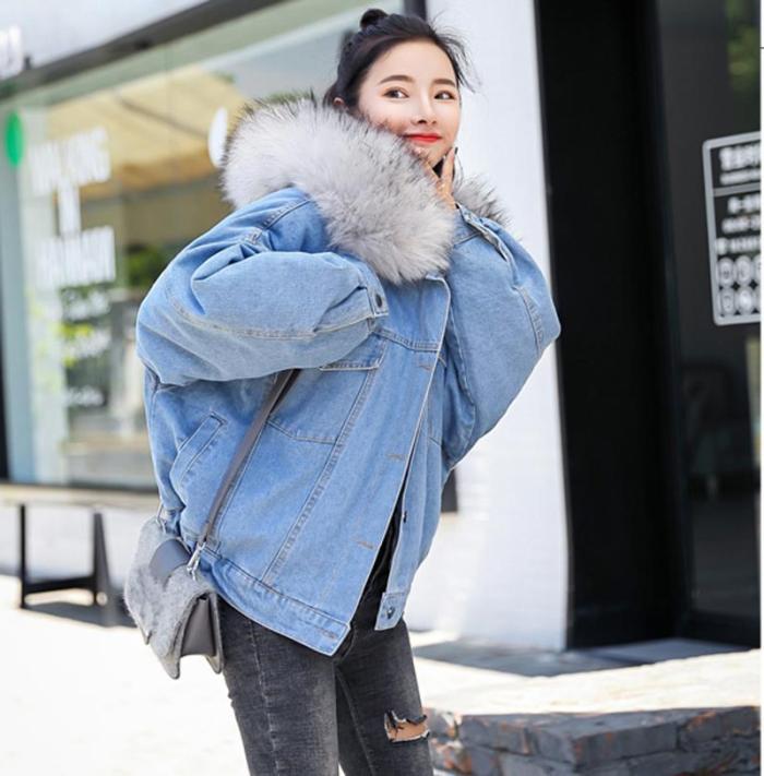 Winter Denim Jacket Fashion Blue Jeans Jacket Coat Fur Collar Oversize Outwear