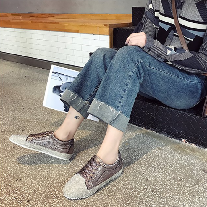 Women's Fashion Harajuku Style Solid Color Rhinestone Sneakers