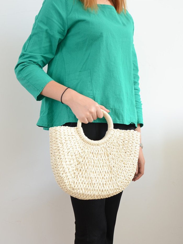 Straw Beach Clutches