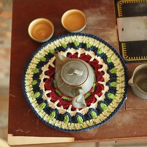 Mandala Flowers Hand-woven Tray Mat