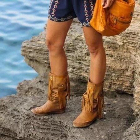 Yellow Fall Tassel Flat Heel Boots