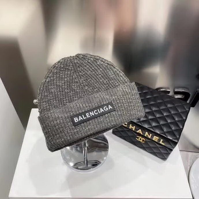 20冬季最新专柜款-Balenciaga新款雪花工艺薄款针织帽，字母标志针织帽，质感薄款，面料超舒适，秋冬流行色调，潮人百搭款！时尚街头风！