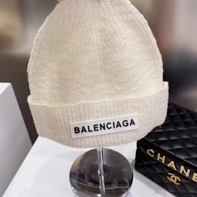 20冬季最新专柜款-Balenciaga新款雪花工艺薄款针织帽，字母标志针织帽，质感薄款，面料超舒适，秋冬流行色调，潮人百搭款！时尚街头风！
