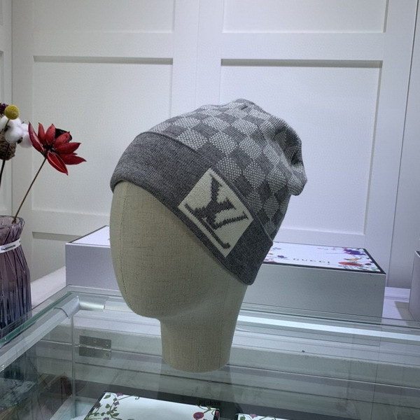 官网同步20秋季最新款-LV新款毛线针织帽子，专柜同步，冬季必备款