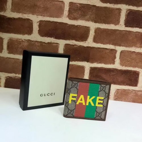 【原版皮】古驰/Gucci 印花钱夹，经典GG Supreme高级人造帆布匠心制成，点缀Fake和Not词语印花，在品牌标志性元素中注入诙谐意味,款号：636166