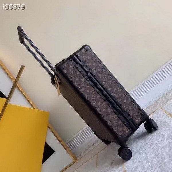 路易威登/LV 旅行箱，釆用高端PVC面料，耐磨，高档大气的LOGO，独特设计理念，趣味横生，时尚潮流，复古风格与完美工艺，二者结合