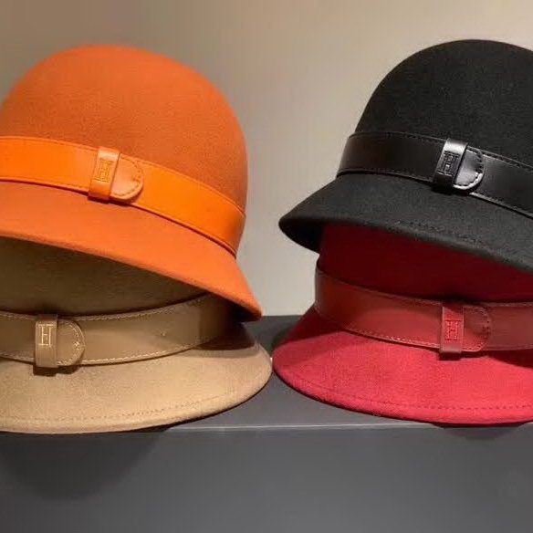 20冬季最新专柜款-爱马仕Hermes2020新款羊毛礼帽，羊毛盆帽，高档皮带刺绣logo 超级大牌范儿，机场必备神器