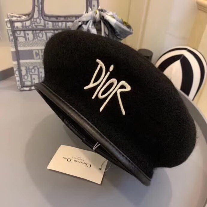 20冬季最新专柜款-迪奥Dior2020新款羊毛礼帽，贝雷帽，官方同款，超好看帽型 秋季必备，喜欢可以备上