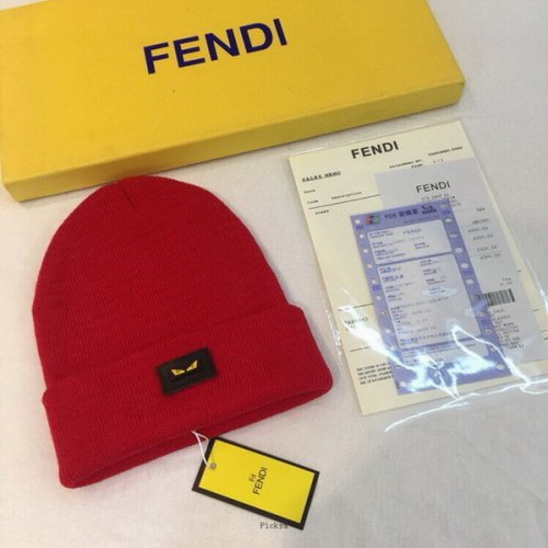 官网同步20秋季最新款-Fendi新款毛线针织帽子，专柜同步，冬季必备款