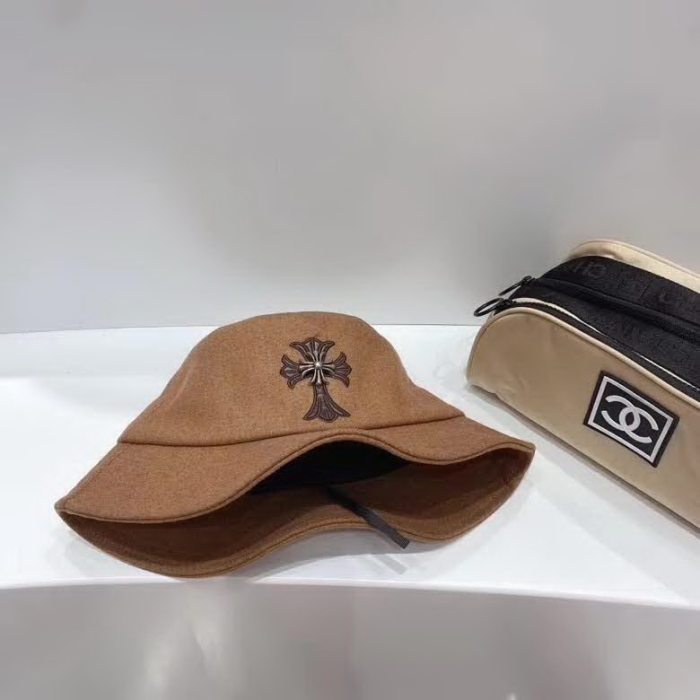 20冬季最新专柜款-ChromeHearts20秋冬新款羊毛呢子皮标十字架，个性街头朋克风，神秘复古十字架，帅气！帽型超正！精品刺绣皮边，妥妥的高级风！