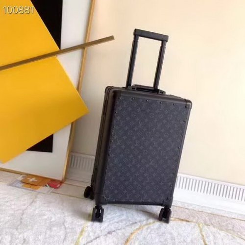 路易威登/LV 旅行箱，釆用高端PVC面料，耐磨，高档大气的LOGO，独特设计理念，趣味横生，时尚潮流，复古风格与完美工艺，二者结合