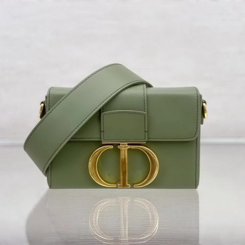 【原版皮】迪奥/Dior 30Montaigne Mini Box全皮系列，极简，高级的，带着随性的慵懒感觉，虽然说是小号，容量也是很能打的，上身无敌好看，款号：M9204