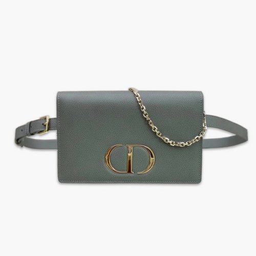 【原版皮】迪奥/Dior 30Montaigne 腰包WOC二合一，采用多功能设计，正面饰以CD元素，展现30 Montaigne系列产品的标志性外观，可搭配腰带佩戴，肩背，斜挎或作为手拿包使用